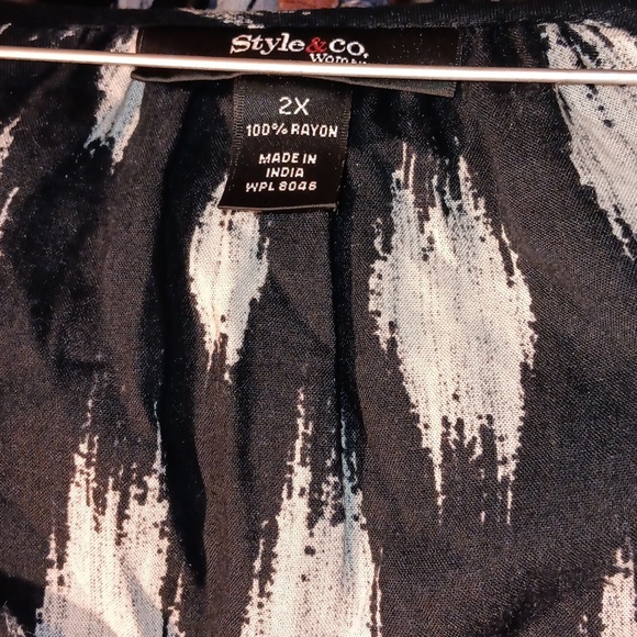 Style & Co Beaded Top - Picture 4 of 4